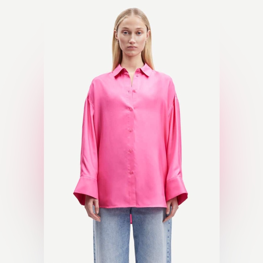 Samsoe & Samsoe Marika Button Down Collared Shirt in‎ Cheeky Pink.